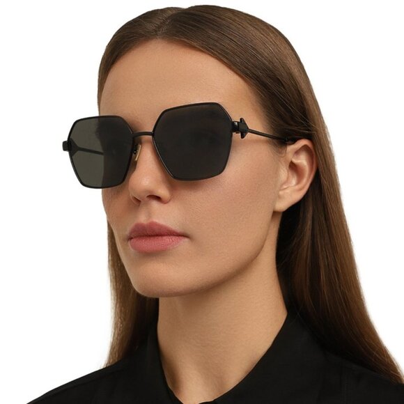 Bottega Veneta Accessories - NEW BOTTEGA VENETA BV1224S 001 WOMEN BLACK/GREY SUNGLASSES BOTTEGA VENETA